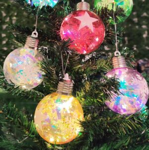 12 Bolas de navidad con luz LED (cod: 1111)